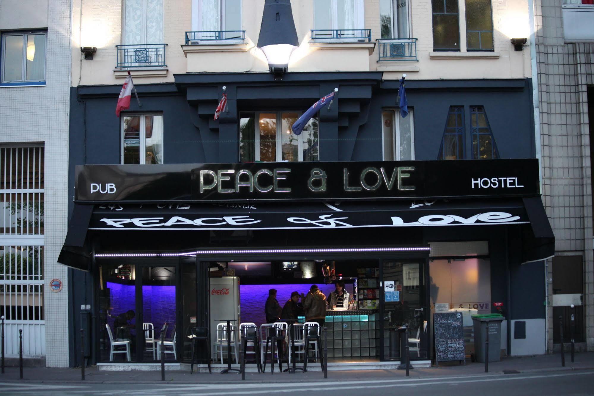 Peace & Love Hostel Párizs Kültér fotó